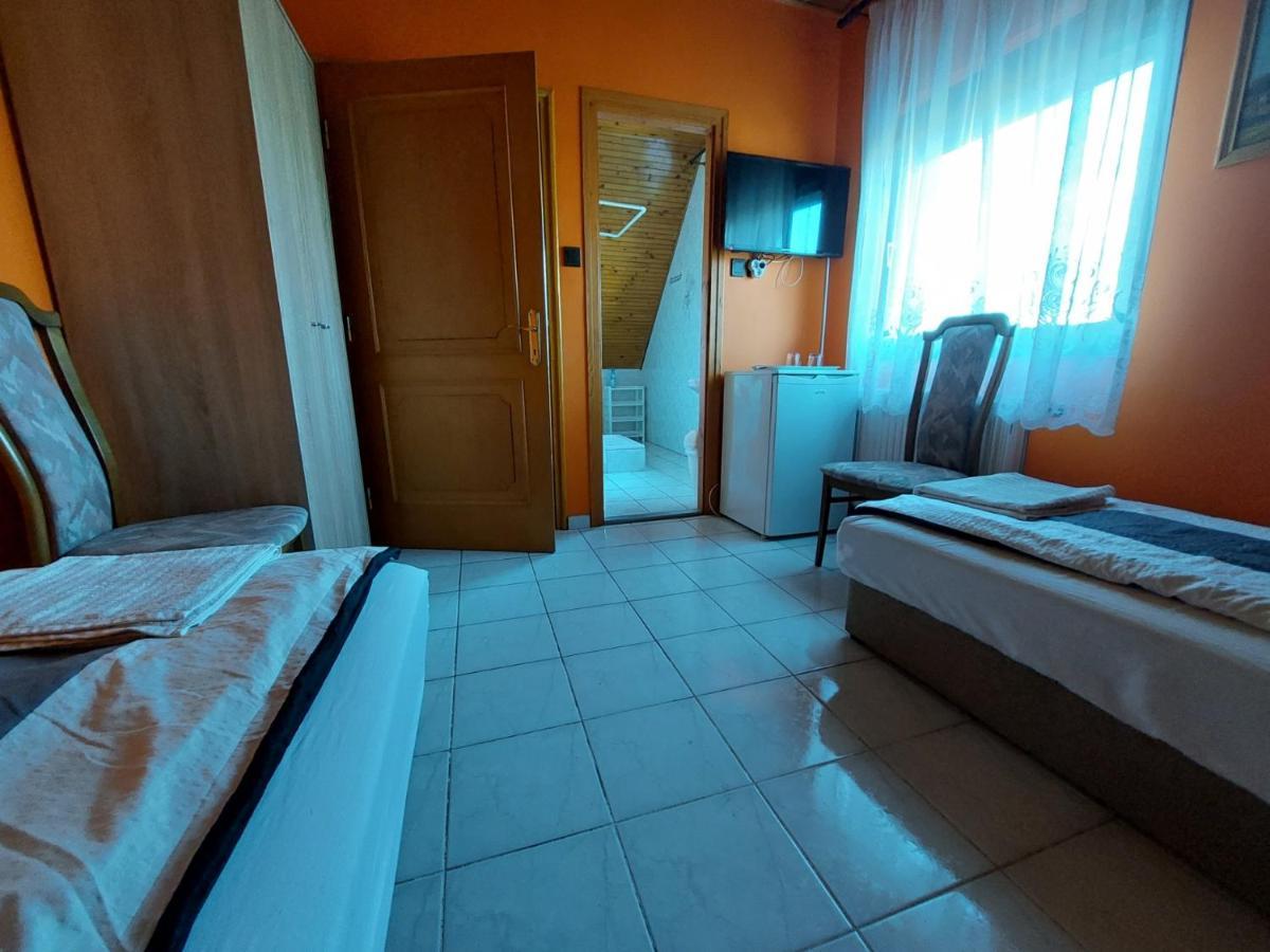 Napfeny Villa Balatonfured Ngoại thất bức ảnh
