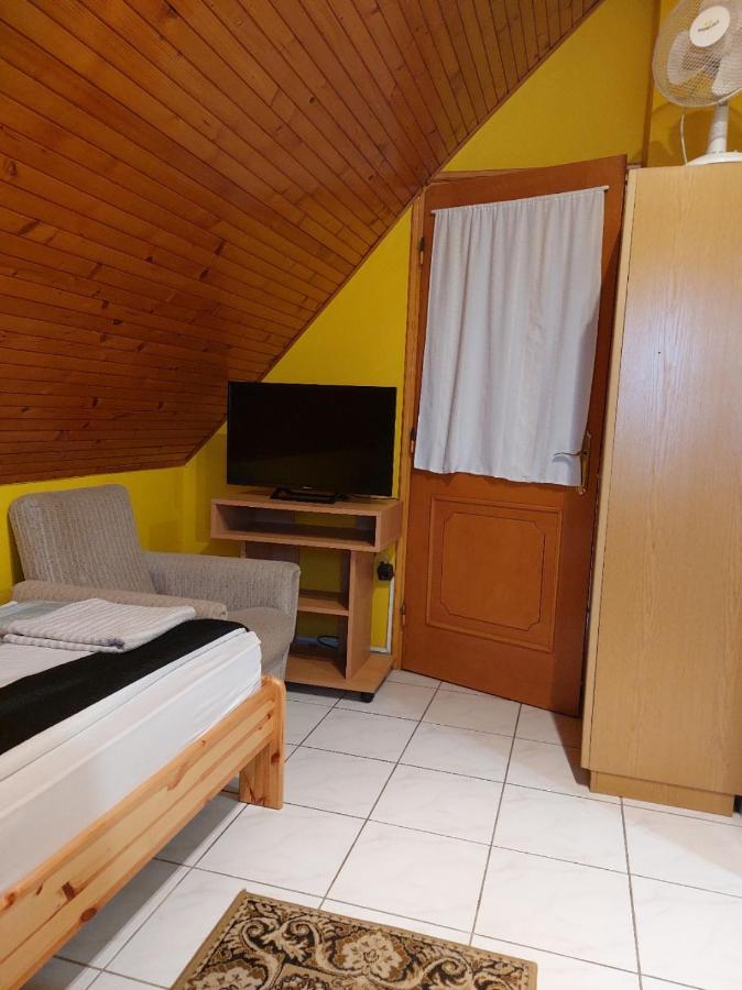 Napfeny Villa Balatonfured Ngoại thất bức ảnh